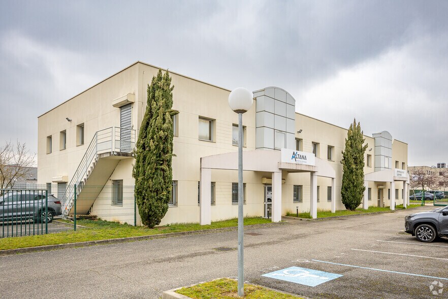 30 Rue Champ Dolin, Saint-Priest en venta - Foto del edificio - Imagen 1 de 7