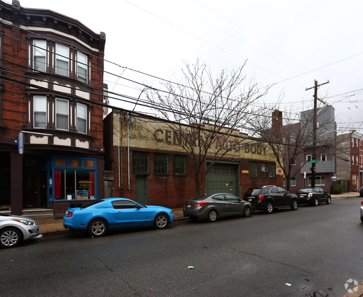 216 Fairmount Ave, Philadelphia, PA en alquiler - Foto del edificio - Imagen 2 de 4