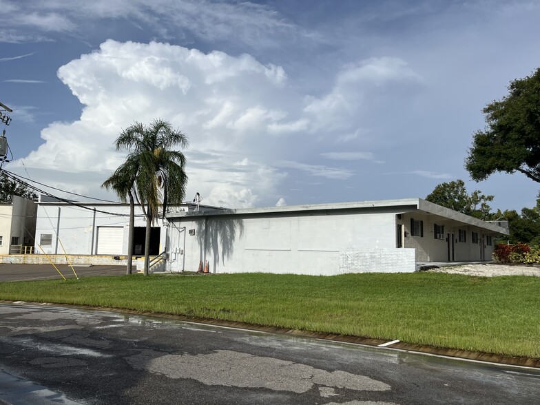 4749-4773 58th Ave N, Saint Petersburg, FL en alquiler - Foto del edificio - Imagen 2 de 8