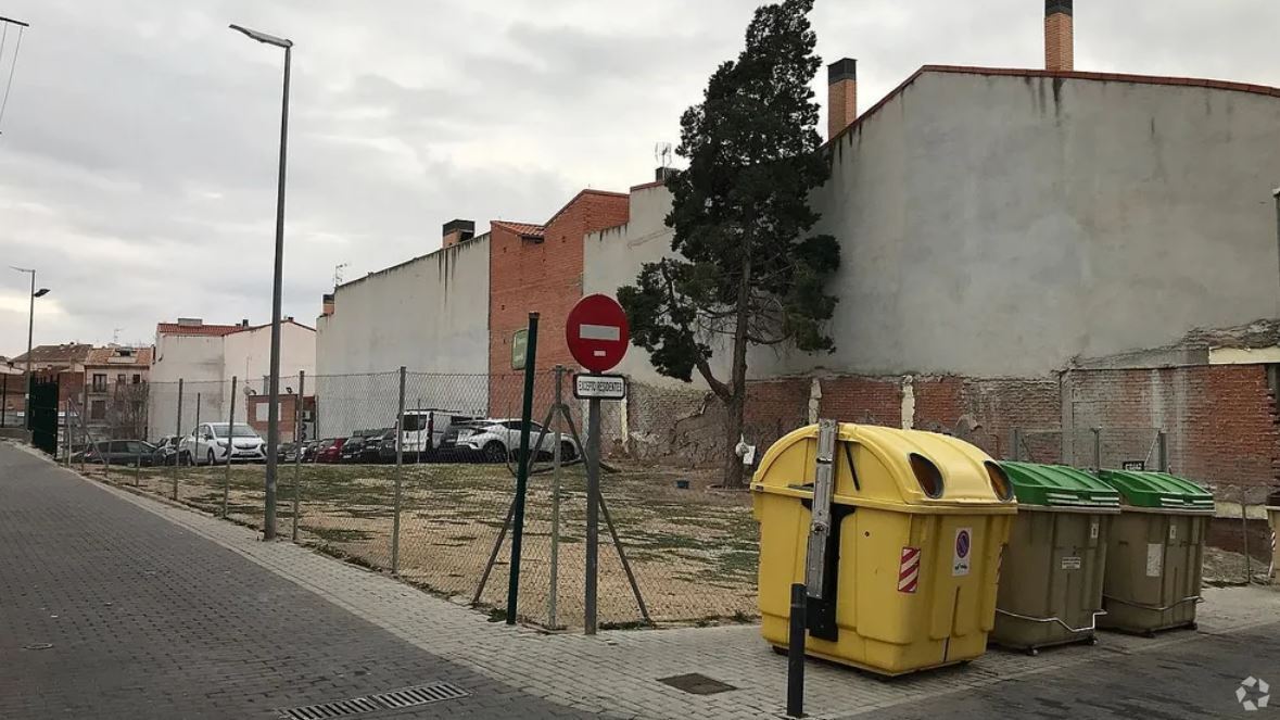 Calle Barrio Alto, 4, Bargas, Toledo en venta Foto principal- Imagen 1 de 1