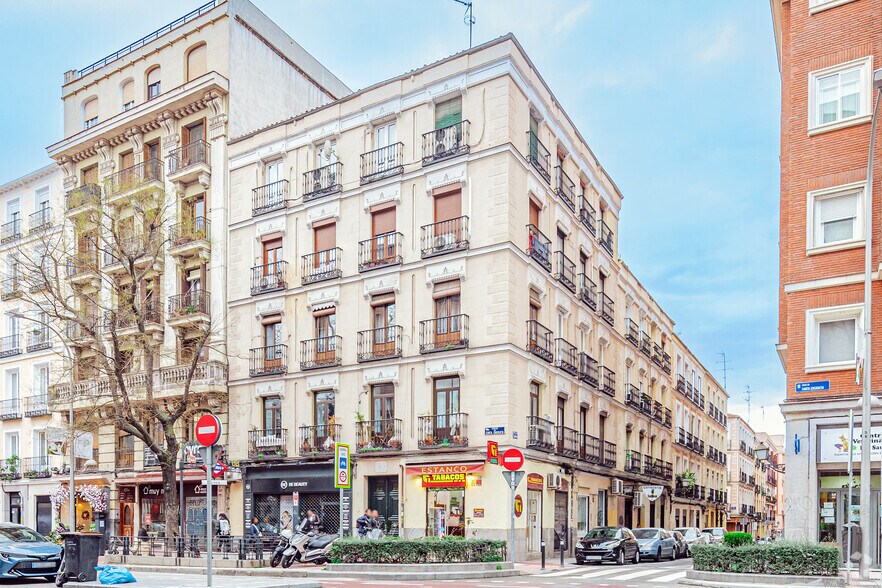 Calle de Santa Engracia, 61, Madrid, Madrid en venta - Foto principal - Imagen 1 de 2