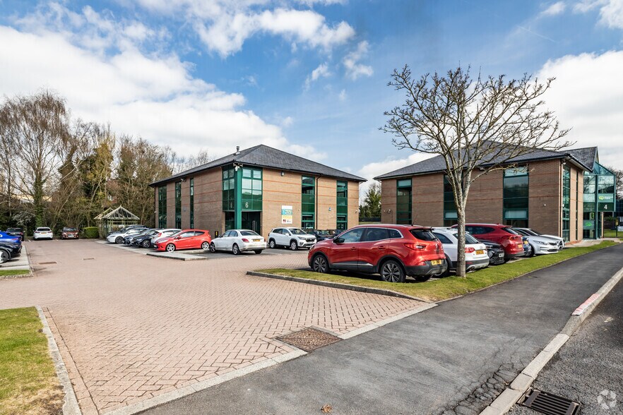 6 The Parks, Newton Le Willows en alquiler - Foto del edificio - Imagen 3 de 3
