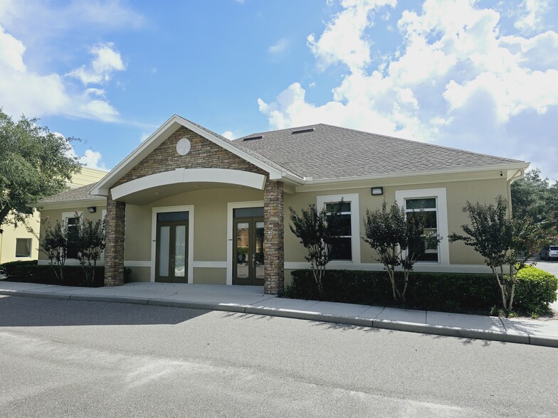 5079 Forsyth Commerce Rd, Orlando, FL en alquiler - Foto del edificio - Imagen 1 de 14