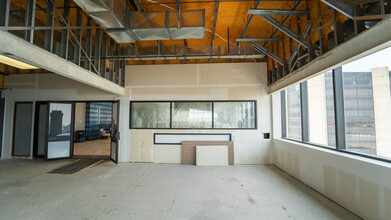 401 E Douglas Ave, Wichita, KS en alquiler Foto del interior- Imagen 2 de 8