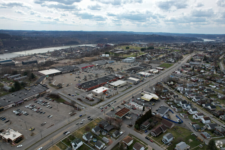 1616-1710 Pacific Ave, Natrona Heights, PA en alquiler - Vista aérea - Imagen 3 de 4