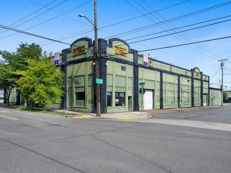 1535 SE 9th Ave, Portland, OR en alquiler - Foto del edificio - Imagen 2 de 11