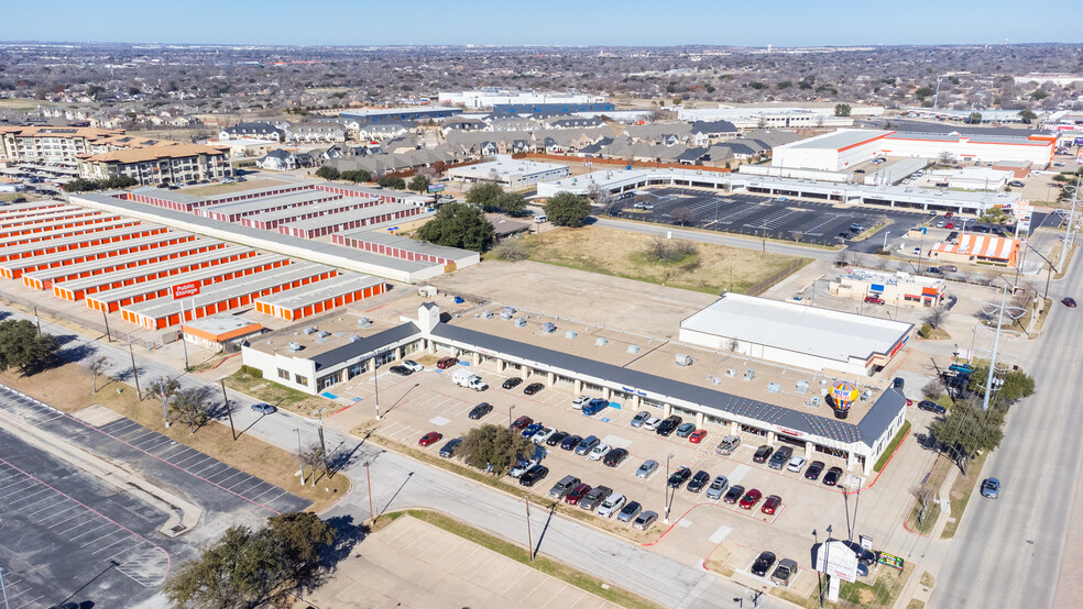 6455 Hilltop Dr, North Richland Hills, TX en alquiler - Foto del edificio - Imagen 2 de 25