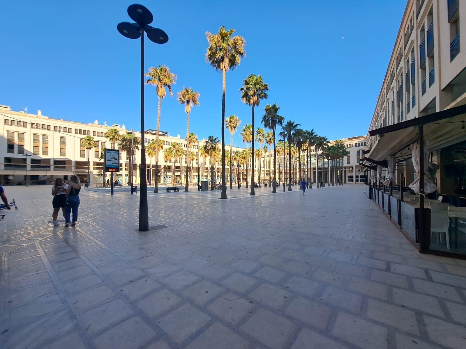 Oficina en El Ejido, Almería en venta Foto del edificio- Imagen 1 de 7