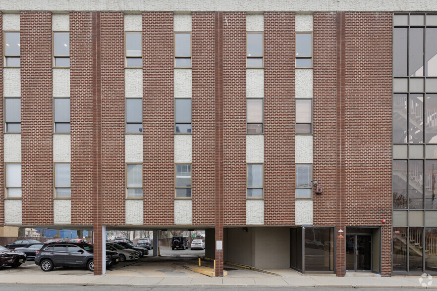 20-22 Court St, Hackensack, NJ en venta - Foto del edificio - Imagen 3 de 6