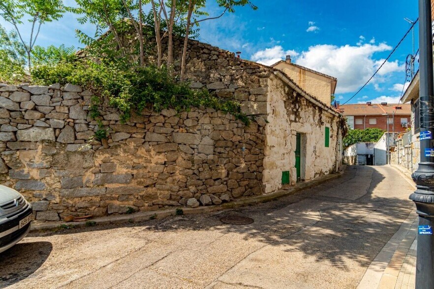 Terreno en El Boalo, Madrid en venta - Foto del edificio - Imagen 3 de 6