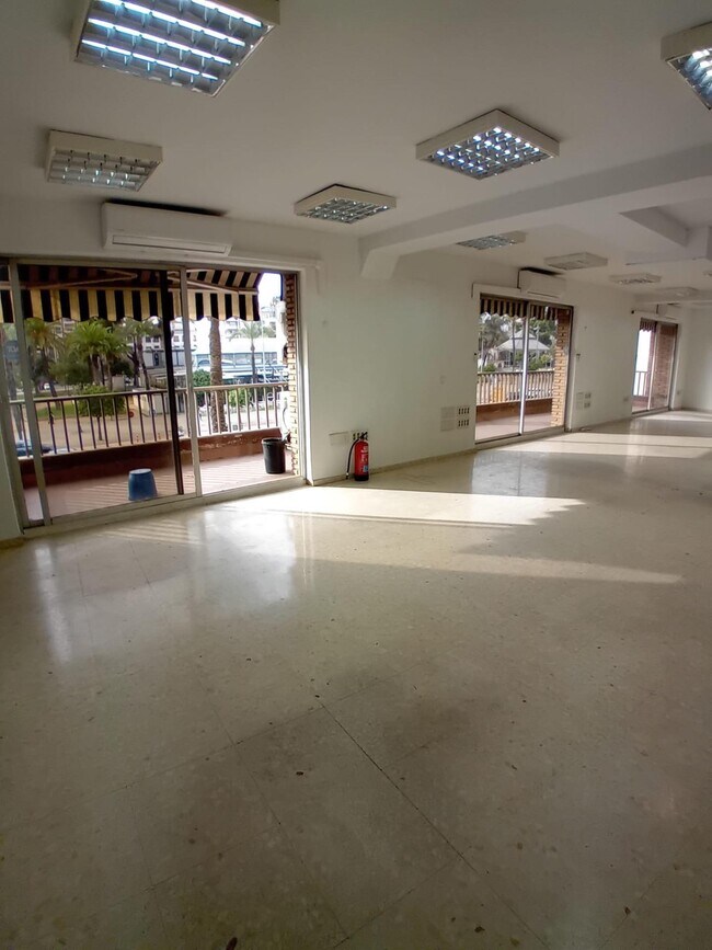 Más detalles de Oficina en alquiler