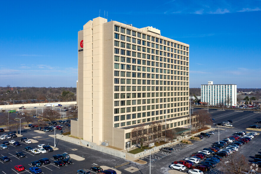 1941 Bishop Ln, Louisville, KY en alquiler - Foto del edificio - Imagen 1 de 15