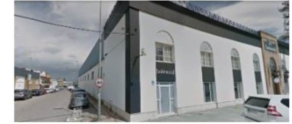 Nave en Alcalá de Guadaíra en venta - Foto del edificio - Imagen 2 de 7