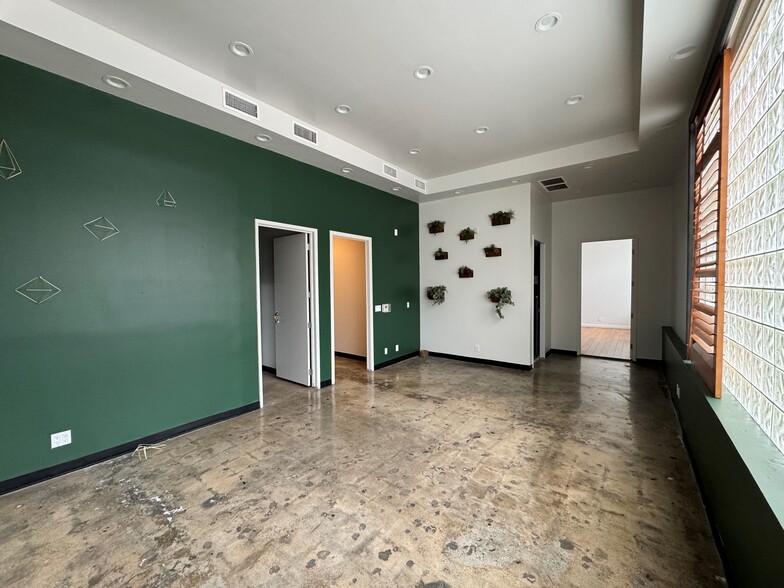 10533 Washington Blvd, Culver City, CA en alquiler - Foto del interior - Imagen 2 de 5