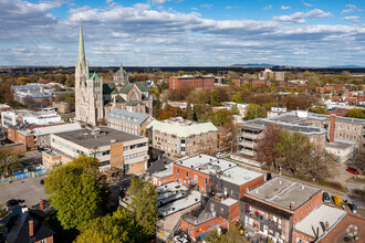 50 Rue Saint-Charles O, Longueuil, QC - VISTA AÉREA  vista de mapa