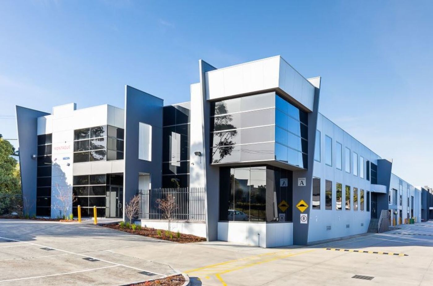 18-24 Ricketts Rd, MOUNT WAVERLEY en alquiler Foto principal- Imagen 1 de 4