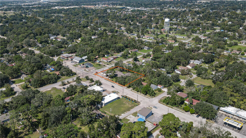 2430 Cedar Dr, La Marque, TX en venta - Foto principal - Imagen 1 de 19