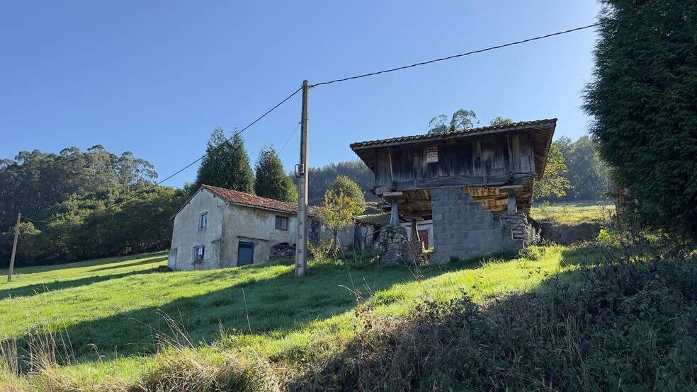 Camín de las Eras, Soto del Barco, Asturias en venta - Foto del edificio - Imagen 1 de 19