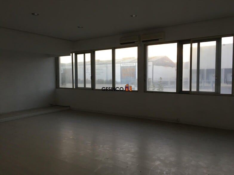 Local en Ontinyent, Valencia en alquiler - Foto del edificio - Imagen 3 de 9