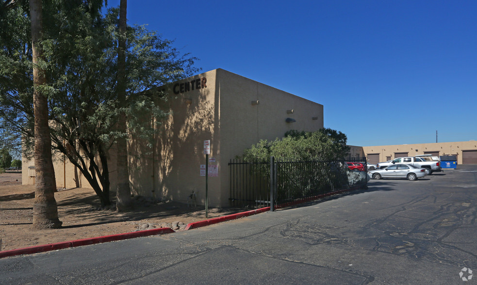 2450 E Chambers St, Phoenix, AZ en alquiler - Foto principal - Imagen 1 de 19