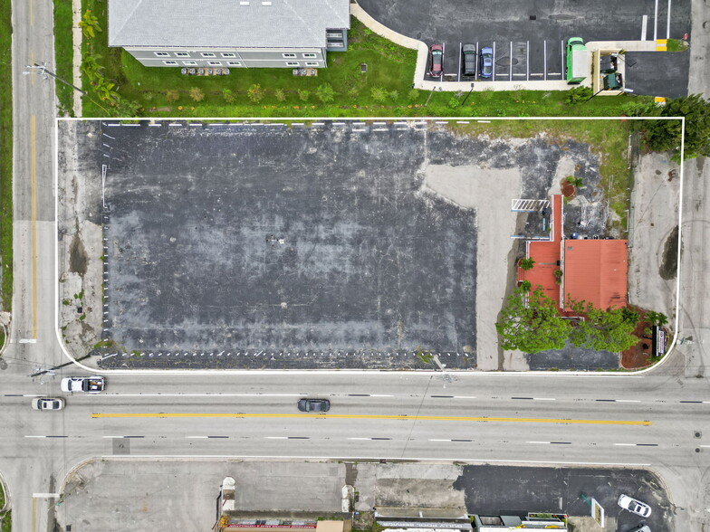 2744 Fowler St, Fort Myers, FL en venta - Foto del edificio - Imagen 2 de 27