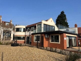 Más detalles de 11 Marine Parade, Penarth - Local en alquiler