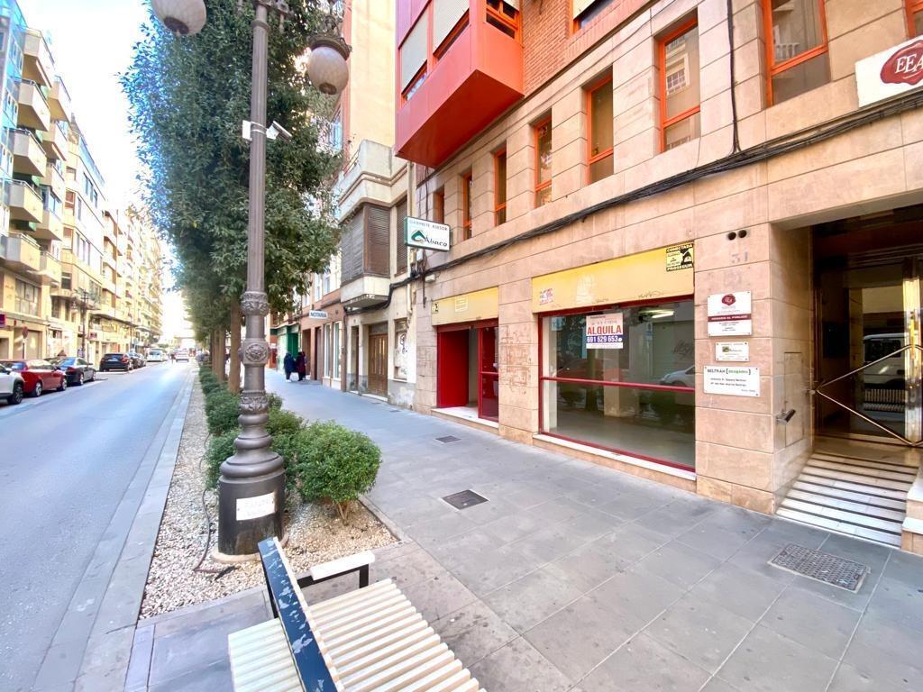 Local en Orihuela, Alicante en venta Foto del edificio- Imagen 1 de 7