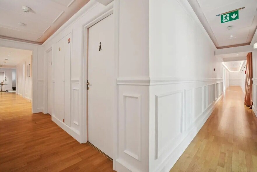 25 Rue Royale, Paris en alquiler - Foto del edificio - Imagen 3 de 12