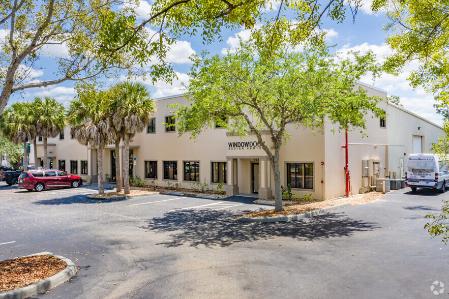 1956-1960 Trade Center Way, Naples, FL en alquiler - Foto del edificio - Imagen 1 de 4