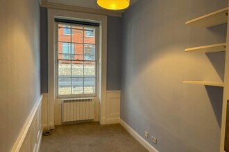 1 New Sq, London en alquiler Foto del interior- Imagen 2 de 7