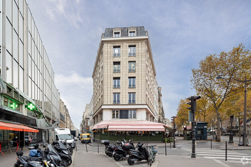 82 Avenue Marceau, Paris en alquiler - Foto del edificio - Imagen 3 de 7