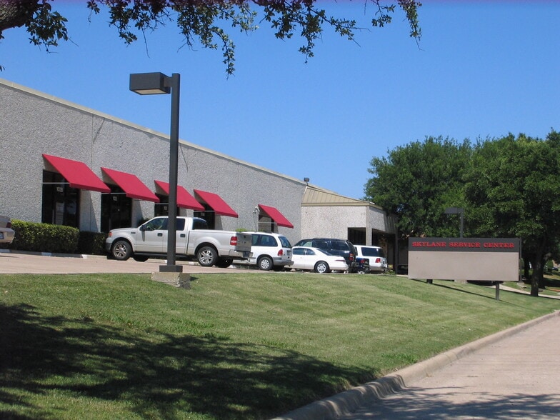 3151 Skylane Dr, Carrollton, TX en alquiler - Foto del edificio - Imagen 2 de 3