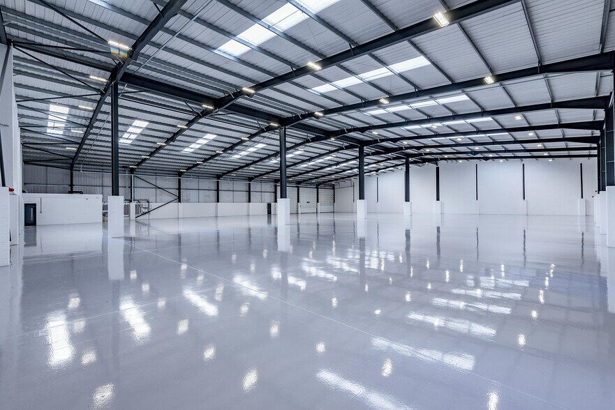 71-73 Bilton Way, Enfield en alquiler - Foto del edificio - Imagen 2 de 20