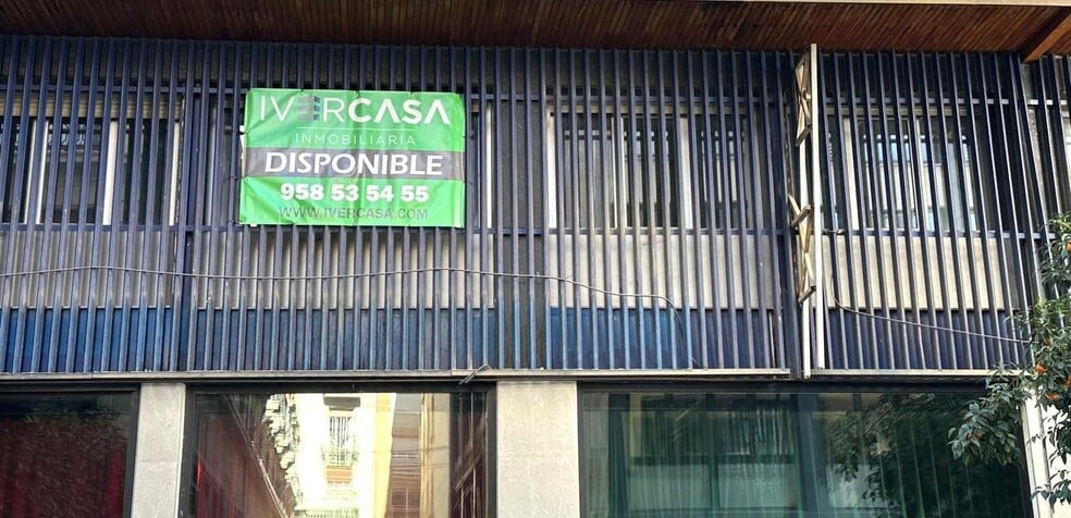 Oficina en Granada, Granada en alquiler - Foto del edificio - Imagen 2 de 8