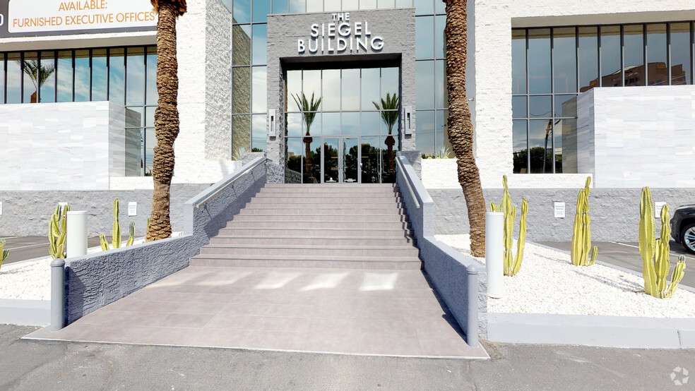 3790 Paradise Rd, Las Vegas, NV en alquiler - Foto del edificio - Imagen 1 de 9