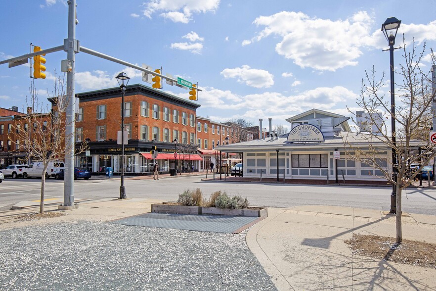 701-705 S Broadway, Baltimore, MD en alquiler - Foto del edificio - Imagen 2 de 11