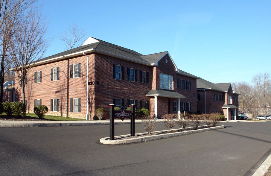 630 Fitzwatertown Rd, Willow Grove, PA en venta - Foto del edificio - Imagen 3 de 5