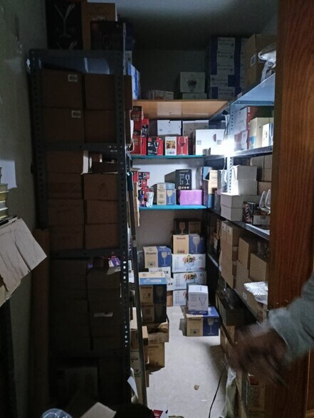 Local en Cáceres, Cáceres en alquiler - Foto del edificio - Imagen 3 de 5