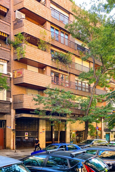 Edificio residencial en Madrid, Madrid en venta - Foto principal - Imagen 1 de 1