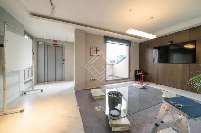 Más detalles de Oficina en alquiler