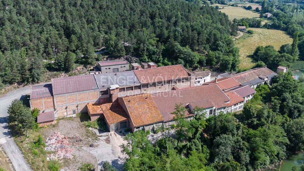 Disseminat Fàbrica, S/N, Vilada, Barcelona en venta - Vista aérea - Imagen 2 de 45