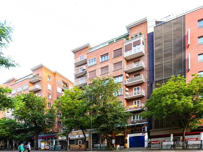 Más detalles de Edificio residencial​ en venta