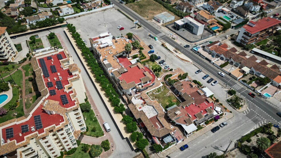 Local en Dénia, Alicante en venta - Vista aérea - Imagen 2 de 3