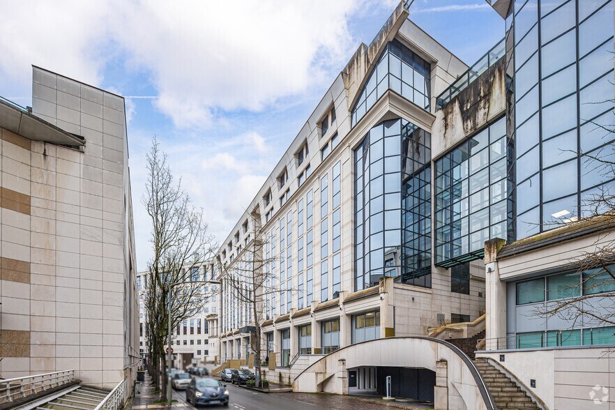 3-5 Avenue De La Cristallerie, Sèvres en alquiler - Foto principal - Imagen 1 de 3