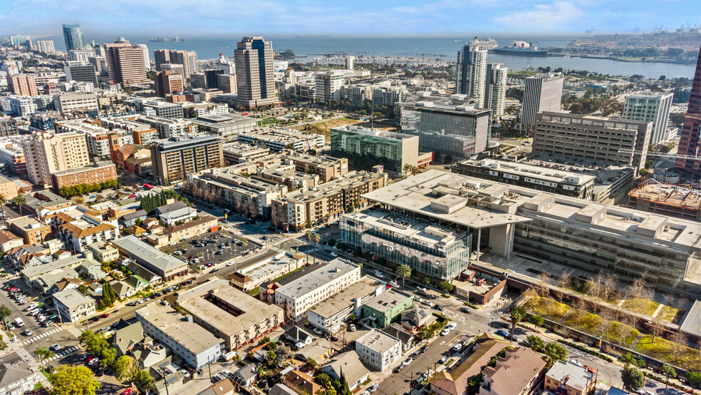 545 W 3rd St, Long Beach, CA en venta - Foto del edificio - Imagen 2 de 23