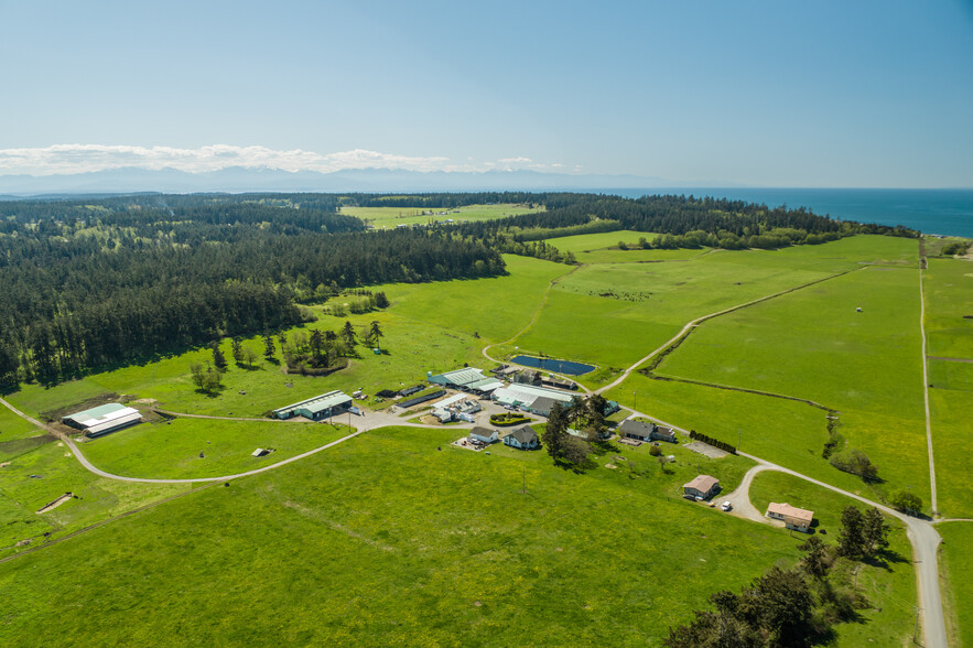 1570 Wieldraayer Rd, Oak Harbor, WA en venta - Foto del edificio - Imagen 2 de 30