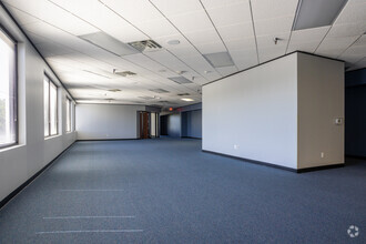 10600 Corporate Dr, Stafford, TX en alquiler Foto del interior- Imagen 2 de 4