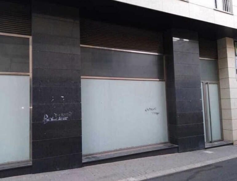 Local en Tavernes de la Valldigna, Valencia en venta - Foto del edificio - Imagen 2 de 9