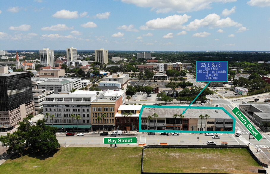 327-345 E Bay St, Jacksonville, FL en alquiler - Foto del edificio - Imagen 1 de 86