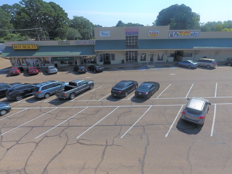 1716-1770 Commerce St, Grenada, MS en alquiler - Foto del edificio - Imagen 3 de 14